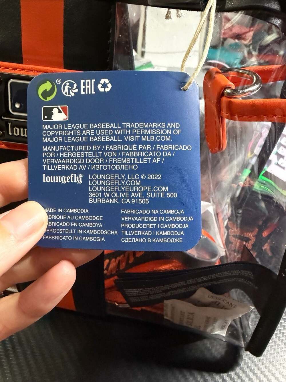 Loungefly MLB San Francisco Giants Clear Tote Crossbody Stadium Bag with Pouch - Picture 3 of 3